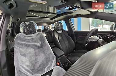 Позашляховик / Кросовер Audi Q4 e-tron 2025 в 