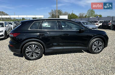 Внедорожник / Кроссовер Audi Q4 e-tron 2021 в 