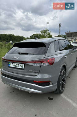 Внедорожник / Кроссовер Audi Q4 e-tron 2023 в 