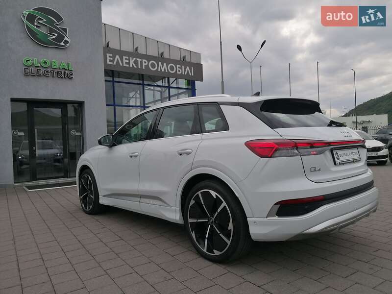 Позашляховик / Кросовер Audi Q4 e-tron 2023 в Мукачевому