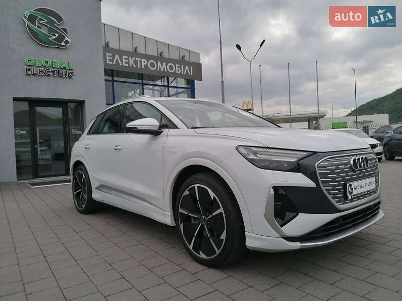 Позашляховик / Кросовер Audi Q4 e-tron 2023 в Мукачевому