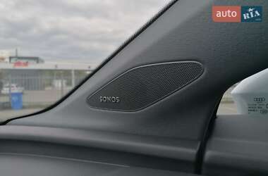 Позашляховик / Кросовер Audi Q4 e-tron 2023 в 