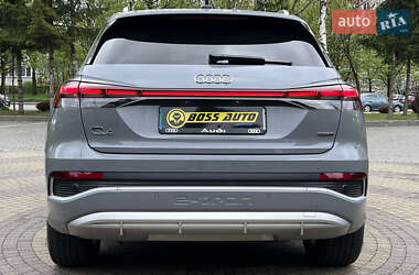 Внедорожник / Кроссовер Audi Q4 e-tron 2023 в 