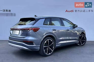 Внедорожник / Кроссовер Audi Q4 e-tron 2023 в 