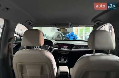 Внедорожник / Кроссовер Audi Q4 e-tron 2022 в 