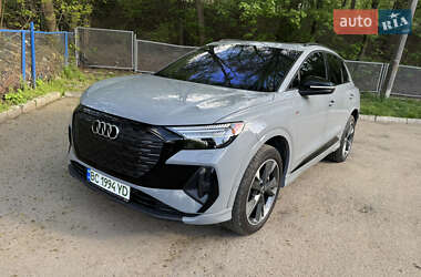 Внедорожник / Кроссовер Audi Q4 e-tron 2023 в 