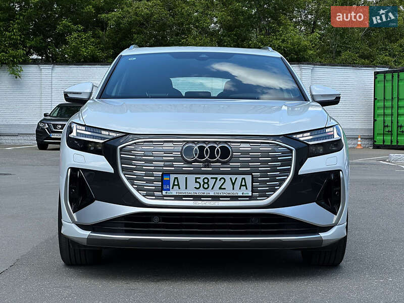 Позашляховик / Кросовер Audi Q4 e-tron 2023 в Києві