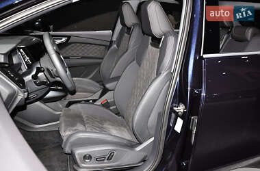 Внедорожник / Кроссовер Audi Q4 e-tron 2023 в 