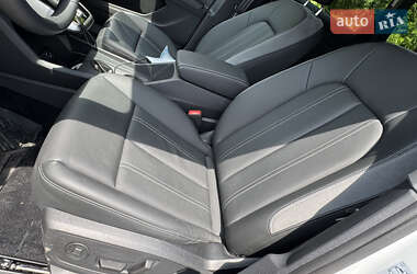Внедорожник / Кроссовер Audi Q4 e-tron 2024 в 