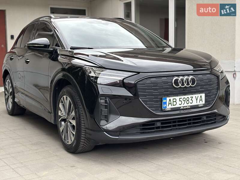 Позашляховик / Кросовер Audi Q4 e-tron 2021 в Вінниці