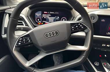Внедорожник / Кроссовер Audi Q4 e-tron 2021 в 