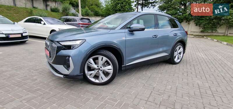 Внедорожник / Кроссовер Audi Q4 e-tron 2023 в Тернополе