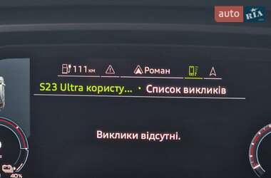 Позашляховик / Кросовер Audi Q4 e-tron 2023 в 