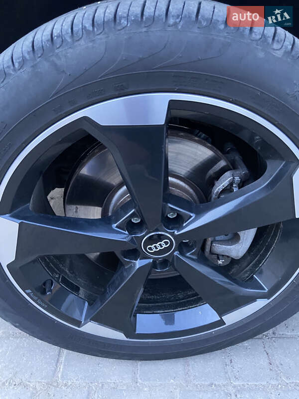 Позашляховик / Кросовер Audi Q4 e-tron 2021 в Іллінцях фото 24 Позашляховик / Кросовер Audi Q4 e-tron 2021 в Іллінцях