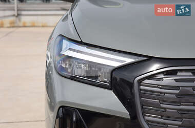 Внедорожник / Кроссовер Audi Q4 e-tron 2025 в 
