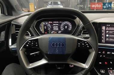 Внедорожник / Кроссовер Audi Q4 e-tron 2025 в 