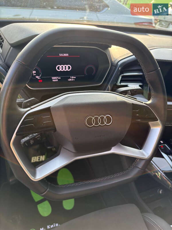 Позашляховик / Кросовер Audi Q4 e-tron 2024 в Києві