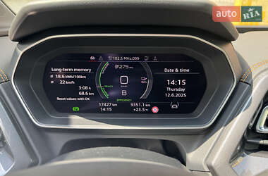 Внедорожник / Кроссовер Audi Q4 e-tron 2023 в 