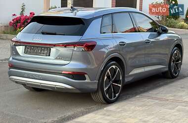 Внедорожник / Кроссовер Audi Q4 e-tron 2023 в 