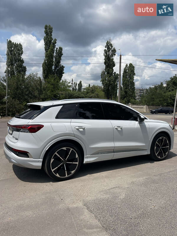 Внедорожник / Кроссовер Audi Q4 e-tron 2022 в Днепре фото 7 Внедорожник / Кроссовер Audi Q4 e-tron 2022 в Днепре