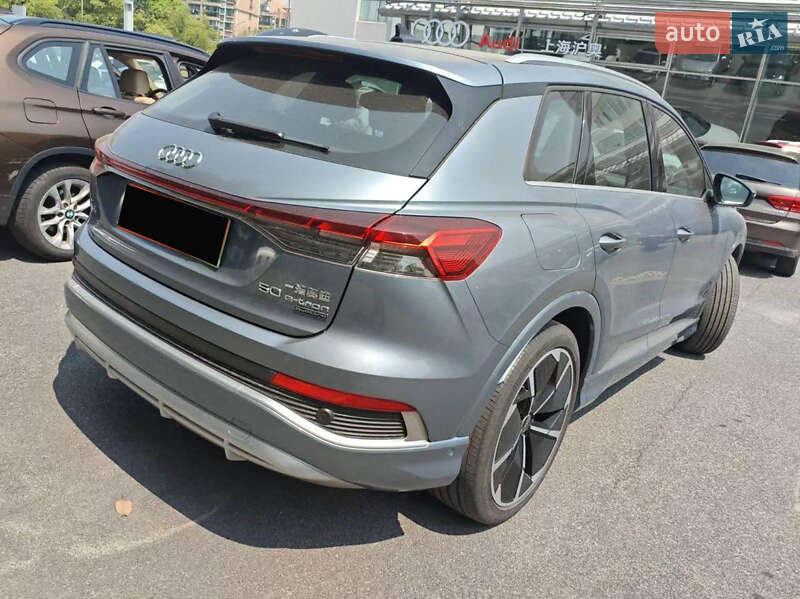 Внедорожник / Кроссовер Audi Q4 e-tron 2023 в Киеве
