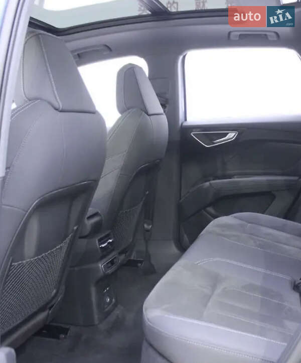 Внедорожник / Кроссовер Audi Q4 e-tron 2023 в Киеве фото 6 Внедорожник / Кроссовер Audi Q4 e-tron 2023 в Киеве