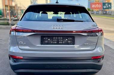 Внедорожник / Кроссовер Audi Q4 e-tron 2022 в 