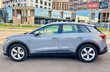 Внедорожник / Кроссовер Audi Q4 e-tron 2022 в 