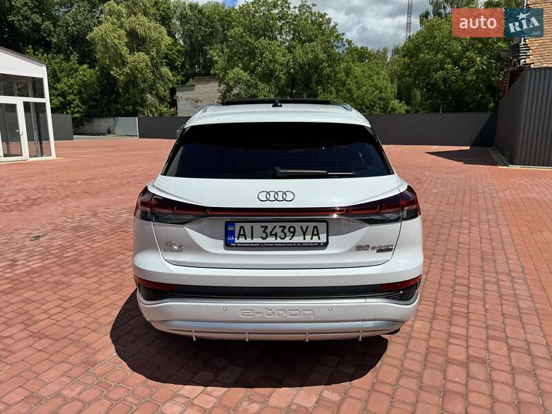 Внедорожник / Кроссовер Audi Q4 e-tron 2022 в Жашкове
