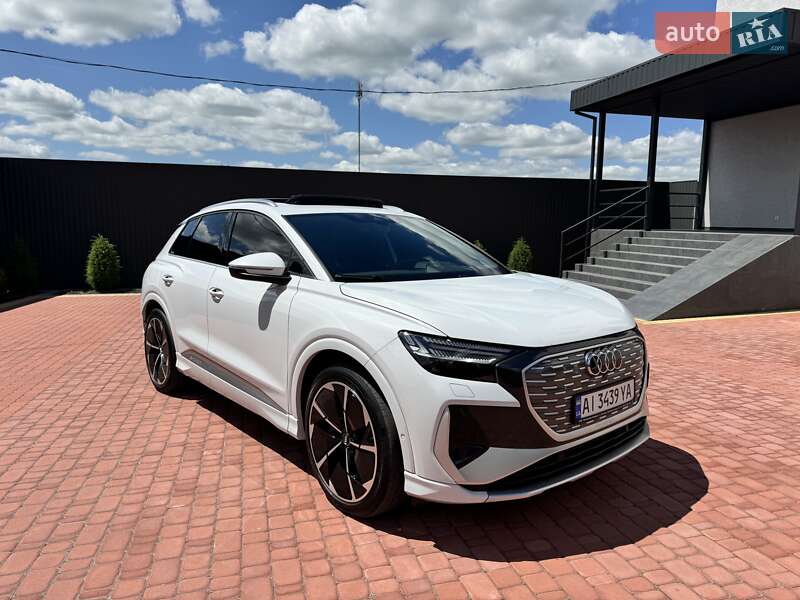 Внедорожник / Кроссовер Audi Q4 e-tron 2022 в Жашкове