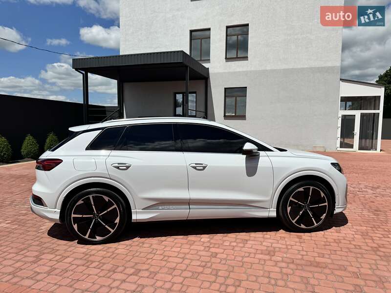 Внедорожник / Кроссовер Audi Q4 e-tron 2022 в Жашкове