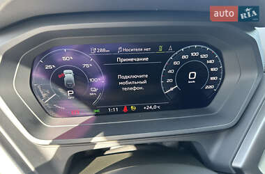 Внедорожник / Кроссовер Audi Q4 e-tron 2024 в 
