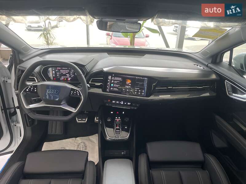 Позашляховик / Кросовер Audi Q4 e-tron 2025 в Львові
