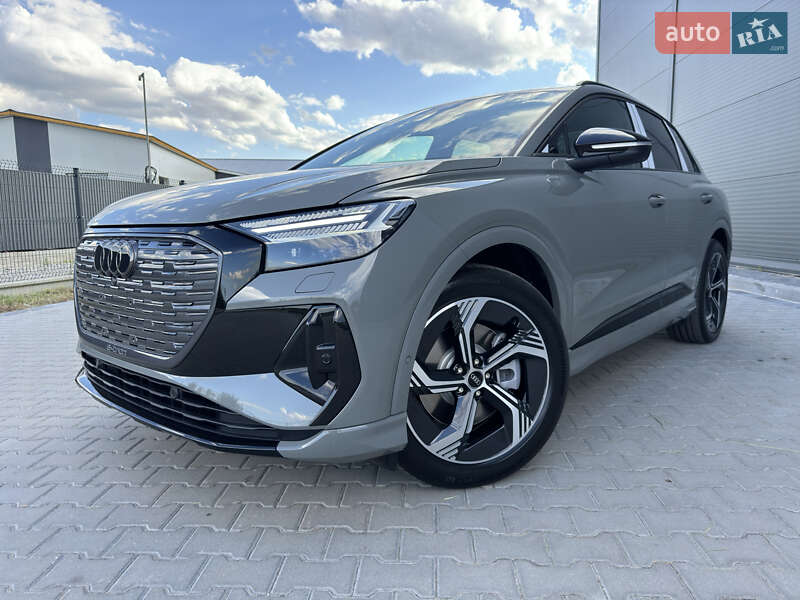 Внедорожник / Кроссовер Audi Q4 e-tron 2025 в Ивано-Франковске