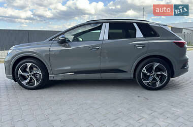 Внедорожник / Кроссовер Audi Q4 e-tron 2025 в 