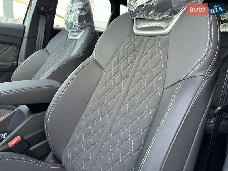 Внедорожник / Кроссовер Audi Q4 e-tron 2025 в Ивано-Франковске