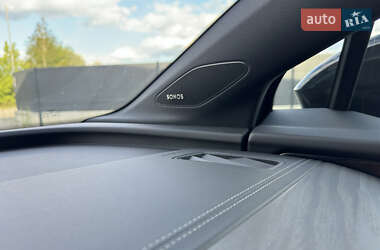 Внедорожник / Кроссовер Audi Q4 e-tron 2025 в 