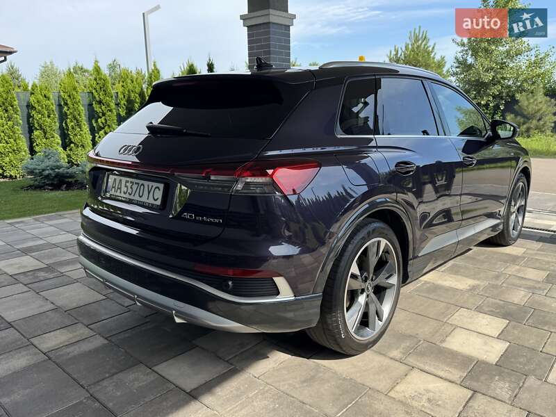 Внедорожник / Кроссовер Audi Q4 e-tron 2022 в Киеве