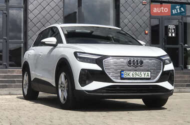Позашляховик / Кросовер Audi Q4 e-tron 2023 в Рівному
