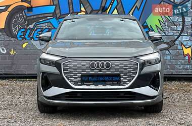 Позашляховик / Кросовер Audi Q4 e-tron 2025 в 