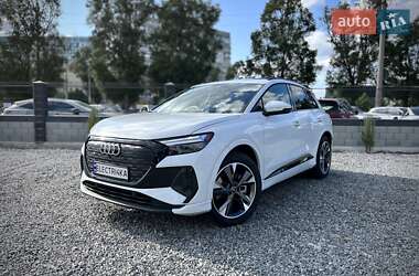 Позашляховик / Кросовер Audi Q4 e-tron 2024 в Дніпрі