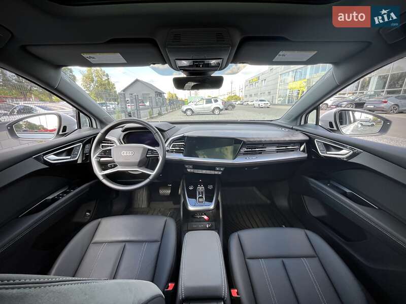 Внедорожник / Кроссовер Audi Q4 e-tron 2024 в Днепре