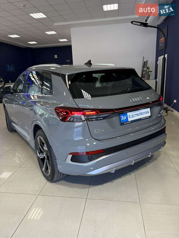 Позашляховик / Кросовер Audi Q4 e-tron 2025 в Кропивницькому