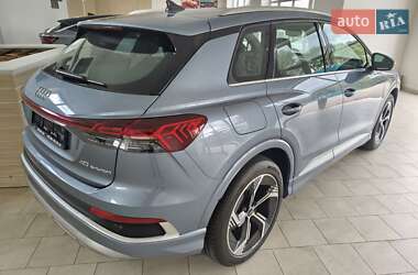 Внедорожник / Кроссовер Audi Q4 e-tron 2025 в 