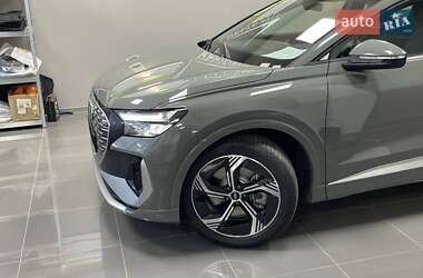 Внедорожник / Кроссовер Audi Q4 e-tron 2025 в 