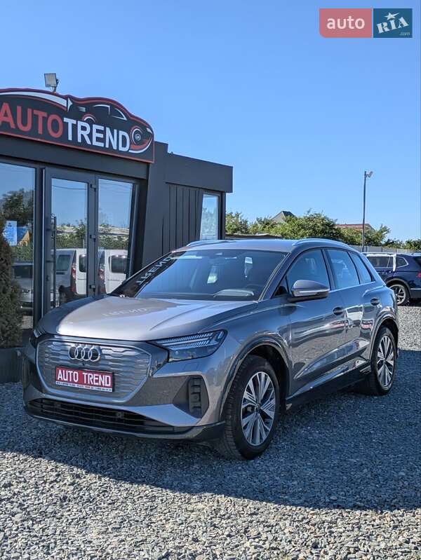 Внедорожник / Кроссовер Audi Q4 e-tron 2021 в 