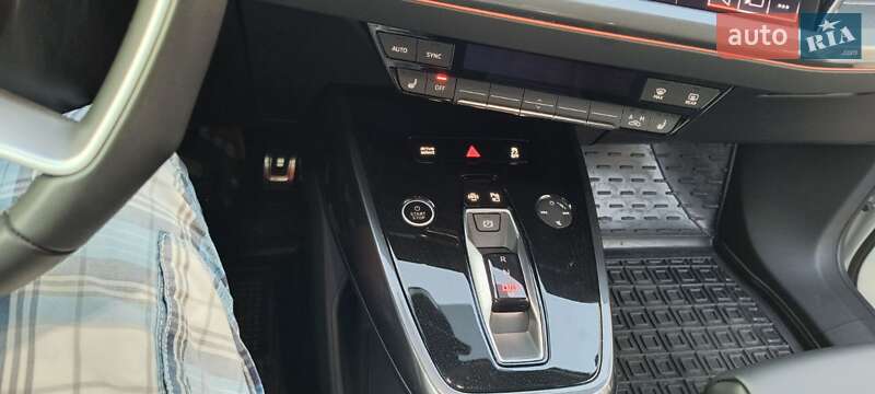 Внедорожник / Кроссовер Audi Q4 e-tron 2024 в Чернигове