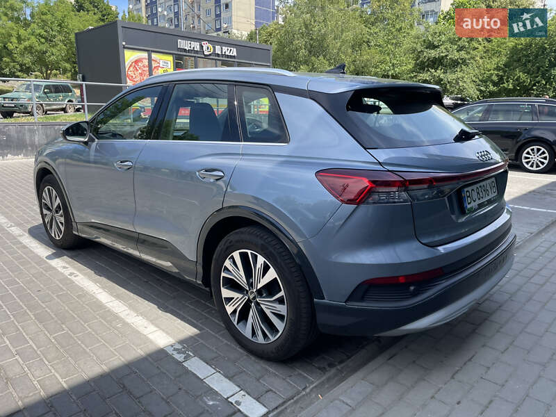 Позашляховик / Кросовер Audi Q4 e-tron 2021 в Львові