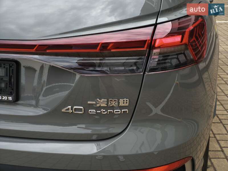 Внедорожник / Кроссовер Audi Q4 e-tron 2025 в Одессе