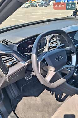 Внедорожник / Кроссовер Audi Q4 e-tron 2023 в 